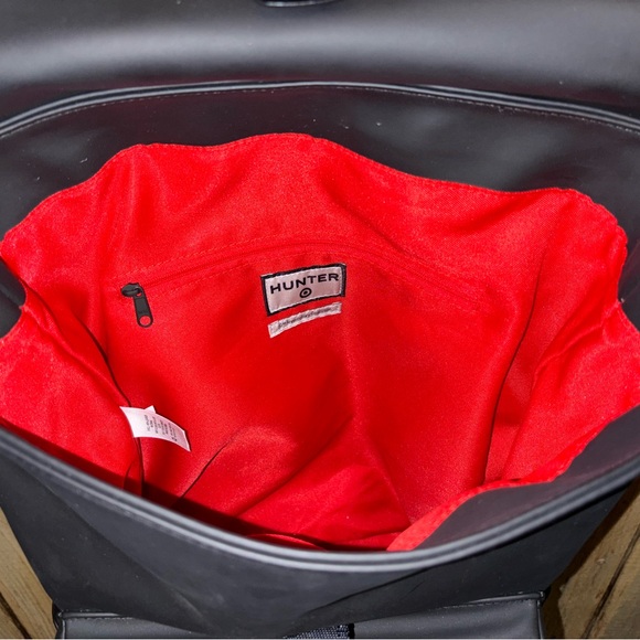 Hunter Backpack - Picture 10 of 11